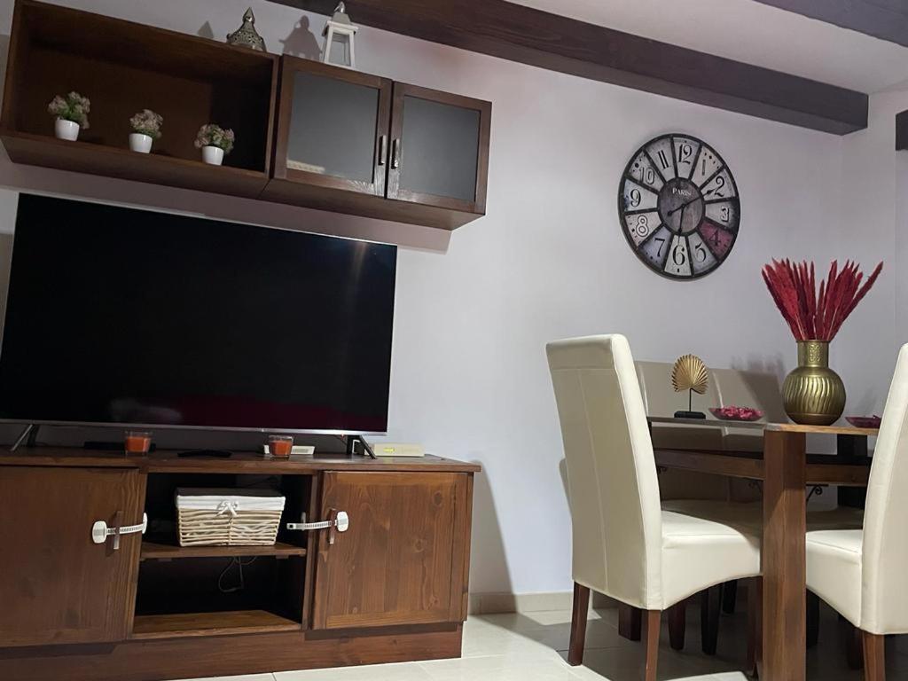 Апартаменты Vivienda Ubuntu Лос-Льянос-де-Аридане Экстерьер фото